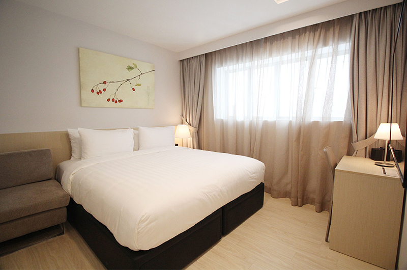 Studio Apartment